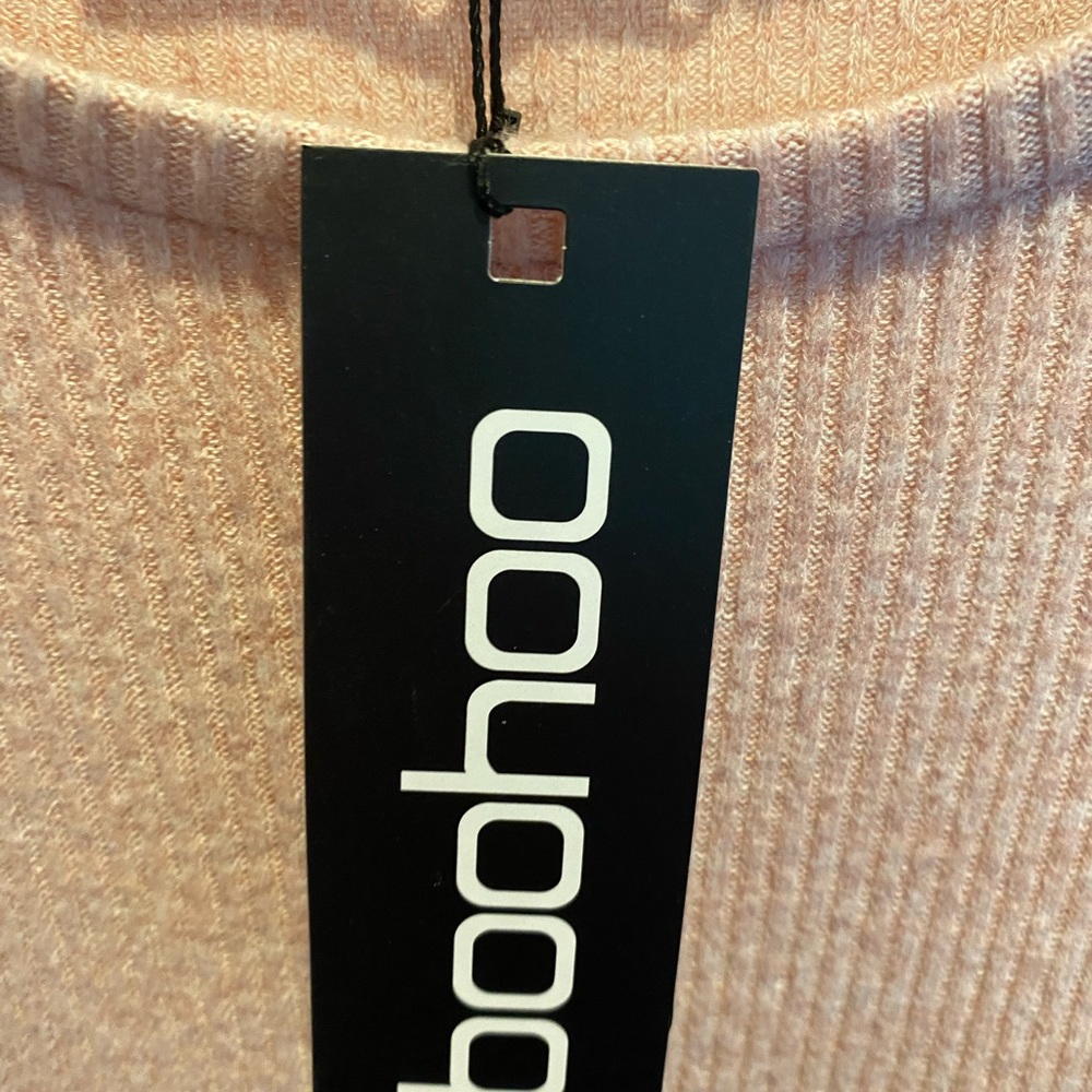 Light pink sweater by Bohohoo